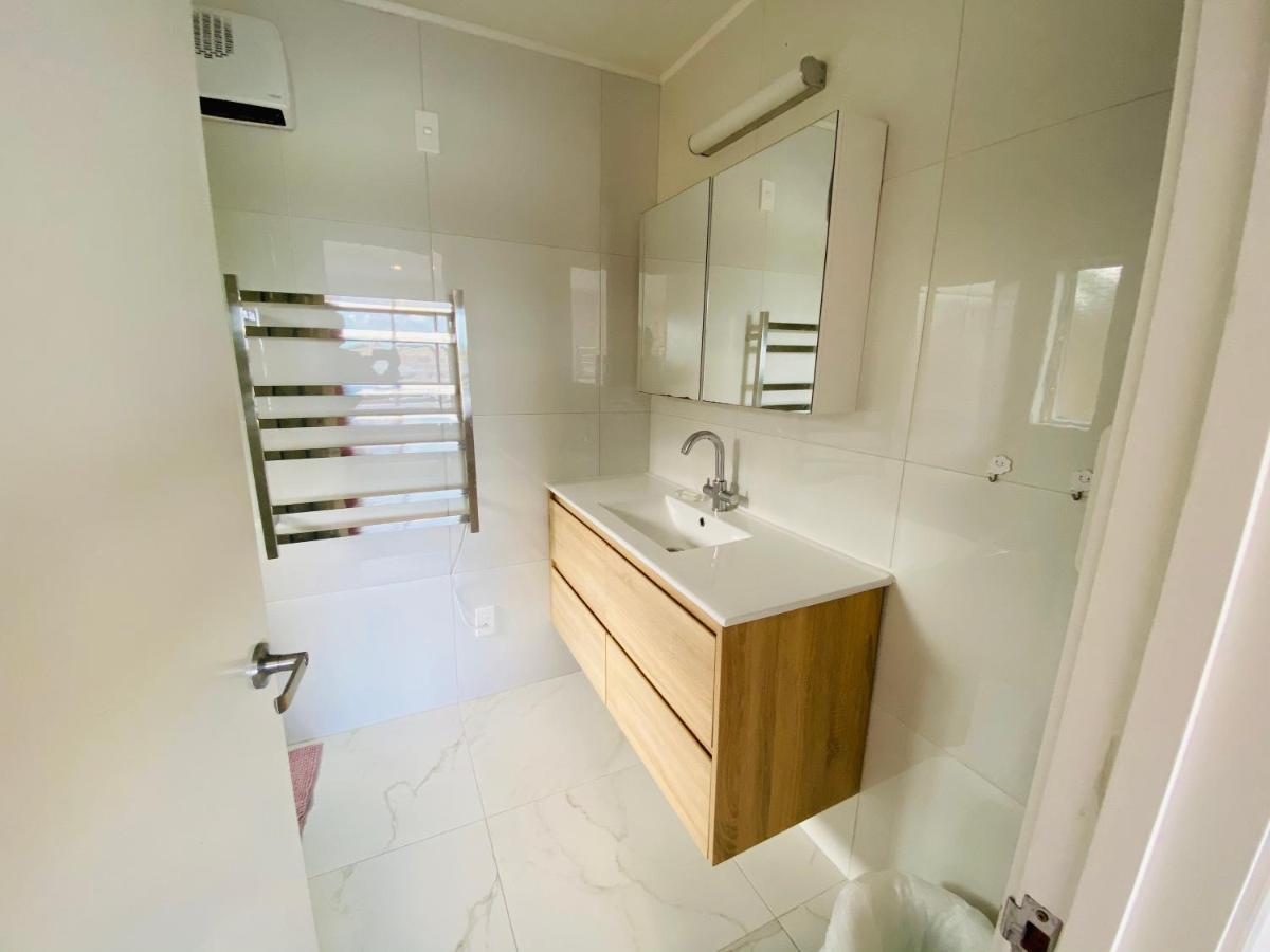 Oakparkvilla Seaviewfamilyroom Kingroom Queenroom-Wifi (Adults Only) Окленд Номер фото